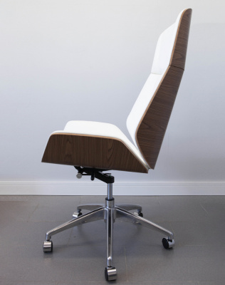 Кресло из натуральной кожи, каркас дерево арт. FX-BC06 - купить в Новошахтинске. Цена 34 820.52 руб.